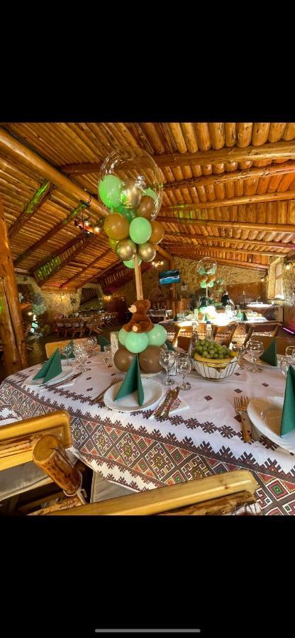 Pensiunea 3 Brazi Hotel